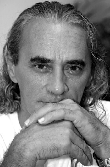 Jean-Marc Tera'ituatini Pambrun, photo © Christian Durocher Papeete, 2004